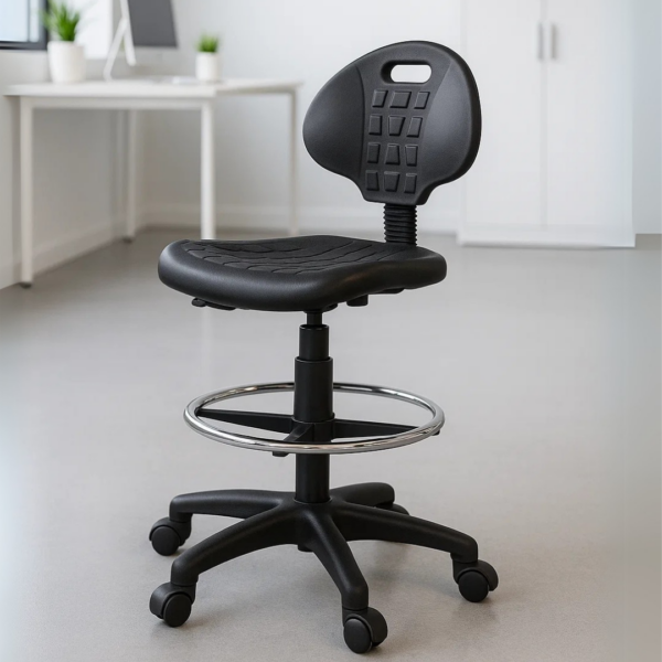 Silla Cajero Industrial Polurietano Negro con Aro Cromado