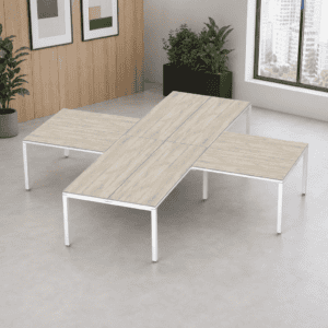 Mesa de oficina modular con diseño moderno y funcional para espacios de trabajo.